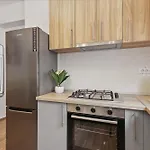 Petru Maior Апартаменти Бухарест