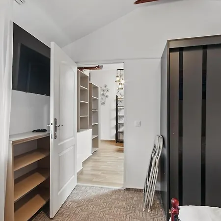 Petru Maior Lägenhet *